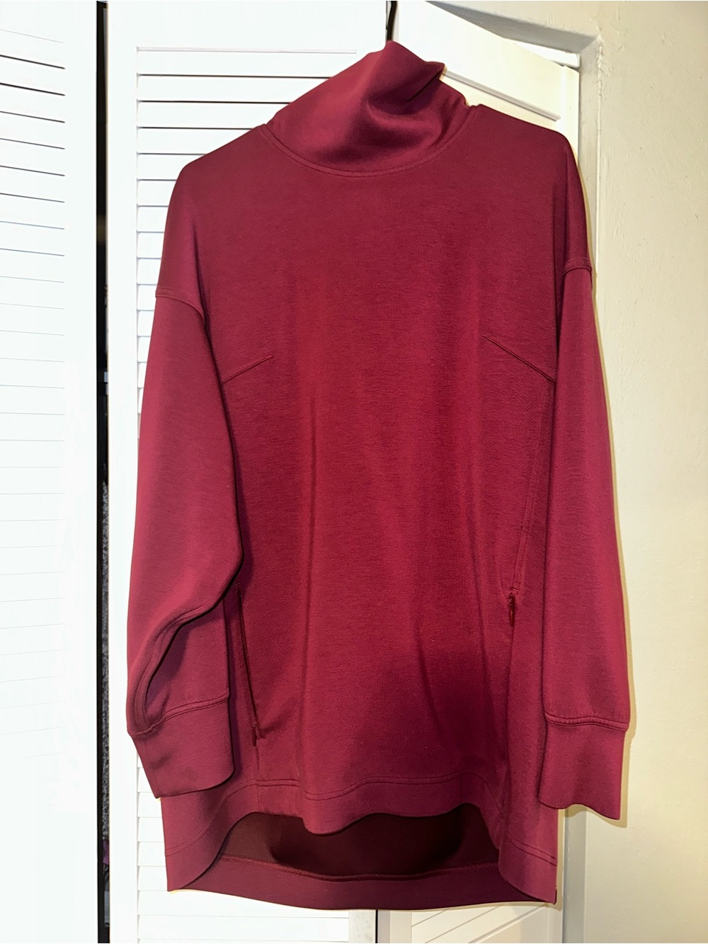 lululemon athletica Women's Funnel Neck Sweater - Berry Plum